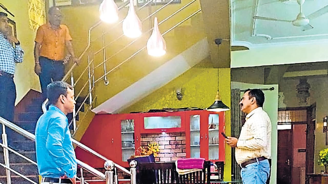 बिहार में जेल एआइजी ने बनाए पटना समेत 7 शहरों में प्लॉट व फ्लैट, निगरानी की छापेमारी में खुला राज