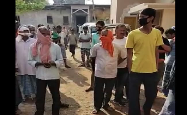 Coronavirus : पटना में 10 विदेशी सहित 12 को पुलिस ने हिरासत में लिया, जांच के लिए एम्स भेजा