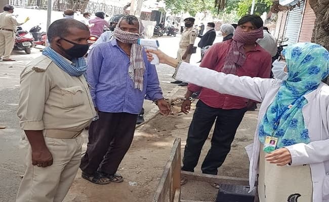 Covid-19 Updates : बिहार में कोरोना पॉजिटिव के कुल 366 केस, अररिया और शेखपुरा संक्रमित जिलों में हुए शामिल