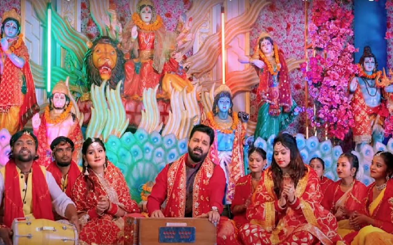 Navratri 2022: मां दुर्गा की भक्ति में डूबे पवन सिंह, रिलीज हुआ भोजपुरी एक्टर का गीत 'सातो बहिनिया अईली'