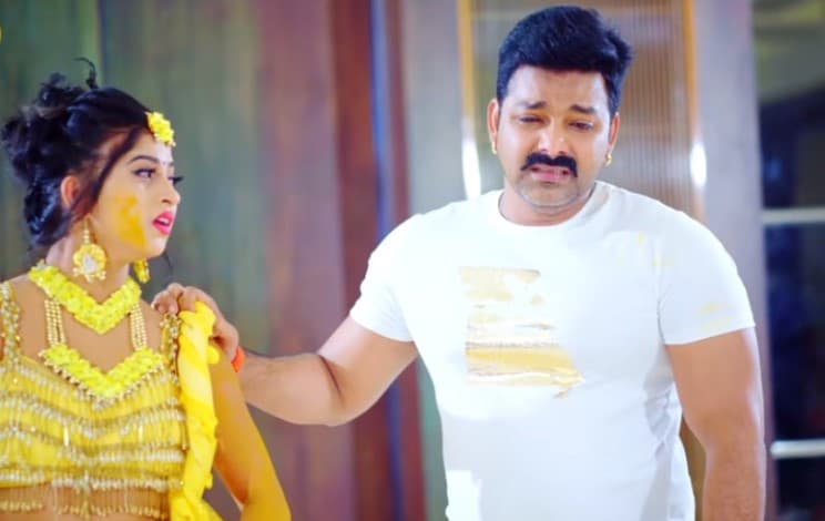 Bhojpuri Song:पवन सिंह ने अक्षरा से कहा का जाने का भइल तोहरा मशीन के..हॉट डांस देख फैंस बोले दईया रे दईया