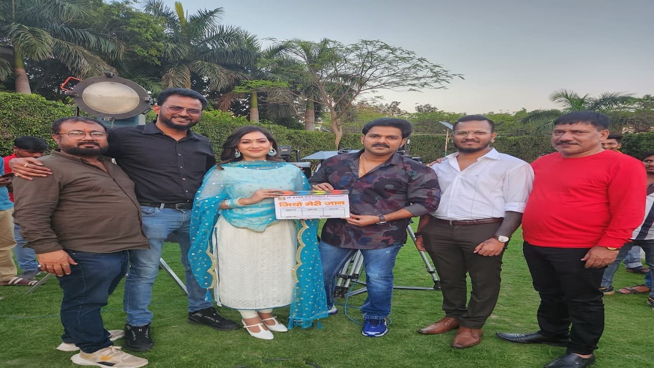 भोजपुरी अभिनेता पवन सिंह के बयान पर बिहार में तेज हुई सियासी हलचलें, जानें दावेदारी से पहले  किसका है इंतजार