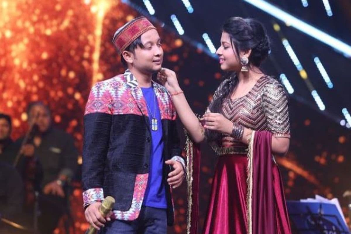 पवनदीप राजन ने अरुणिता कांजीलाल से किया अपने मोहब्बत का इजहार! फैंस बोले- रब ने बना दी जोड़ी, VIDEO