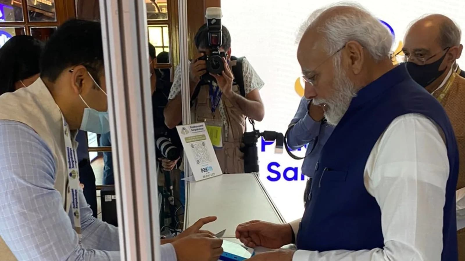 Paytm बना प्रधानमंत्री संग्रहालय का आधिकारिक डिजिटल पेमेंट पार्टनर, PM Modi ने हाल ही में किया है उद्घाटन Paytm बना प्रधानमंत्री संग्रहालय का आधिकारिक डिजिटल पेमेंट पार्टनर, PM Modi ने हाल ही में किया है उद्घाटन