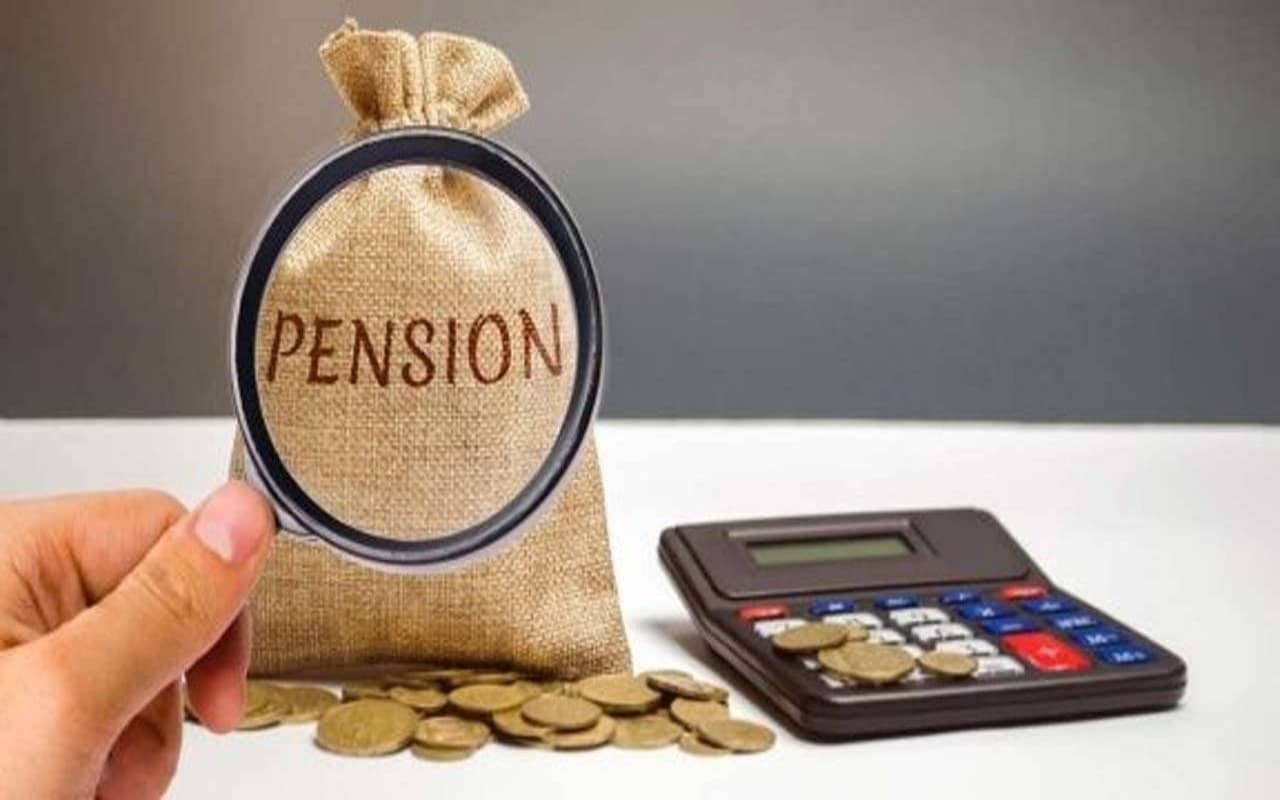 Pension Plan : मोदी सरकार की इस योजना में 9250 रुपये हर माह पेंशन की गारंटी और 10 साल बाद पूरी रकम रिफंड