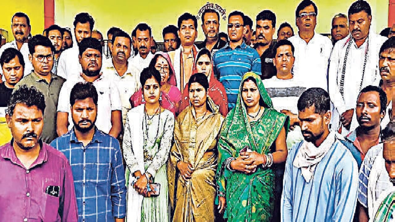 Coronavirus Lockdown Update : मुंबई में आज कोरोना के 884 नये मामले, अब तक 18396 लोग हुए संक्रमित