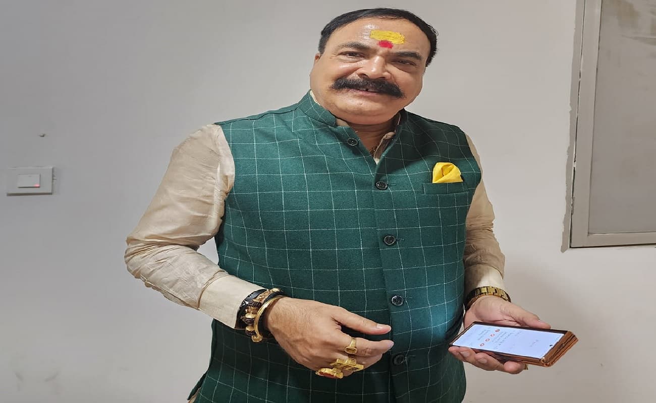 देशभर में पीएम मोदी का मंदिर बनवाएंगे अभिनेता फूल सिंह, मुंबई से होगी शुरुआत, जानें पूरा प्लान