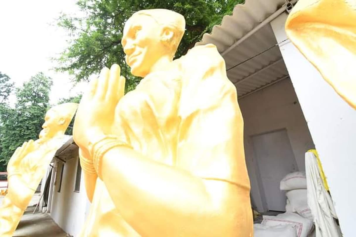 UP Chunav News: मुकेश सहनी के यूपी मिशन को झटका? फूलन देवी की मूर्ति उठा ले गई बनारस पुलिस, जानिए वजह