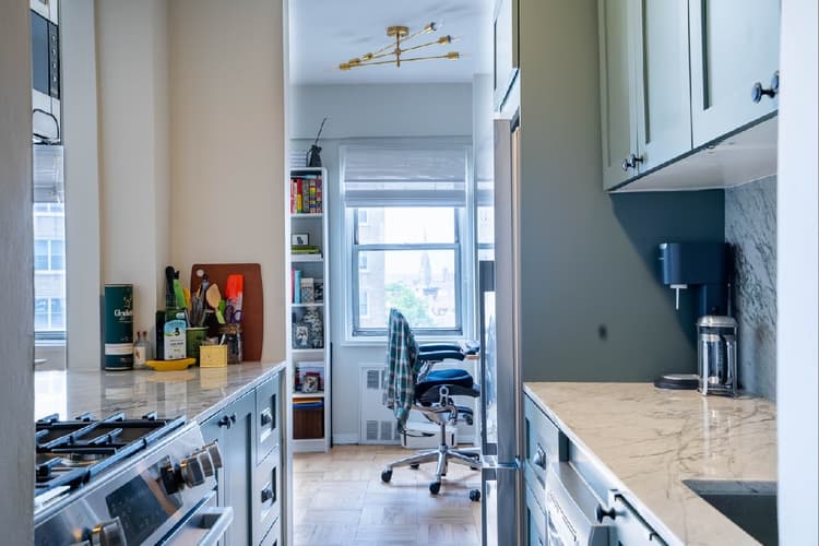 Home Decor: घर की सुंदरता देख सब कहेंगे वाह, आप भी अपने घर को डेकोरेट कर बना सकते हैं अट्रैक्टिव