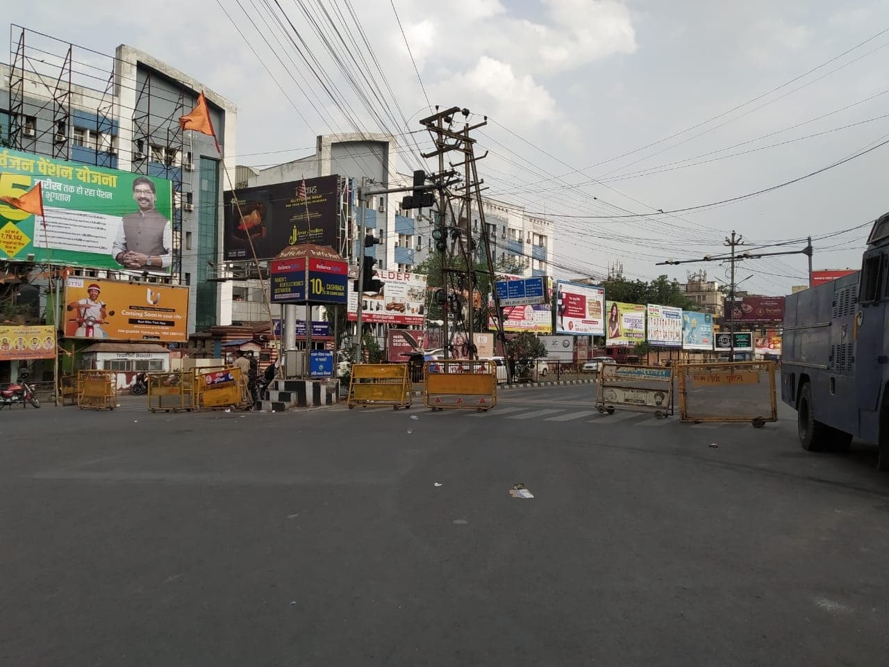 Ranchi Violence: डीसी ने कहा बिना अनुमति के जमा हुए 10 हजार लोग, उपद्रव पर उतारू, मजबूरन चलानी पड़ी गोली