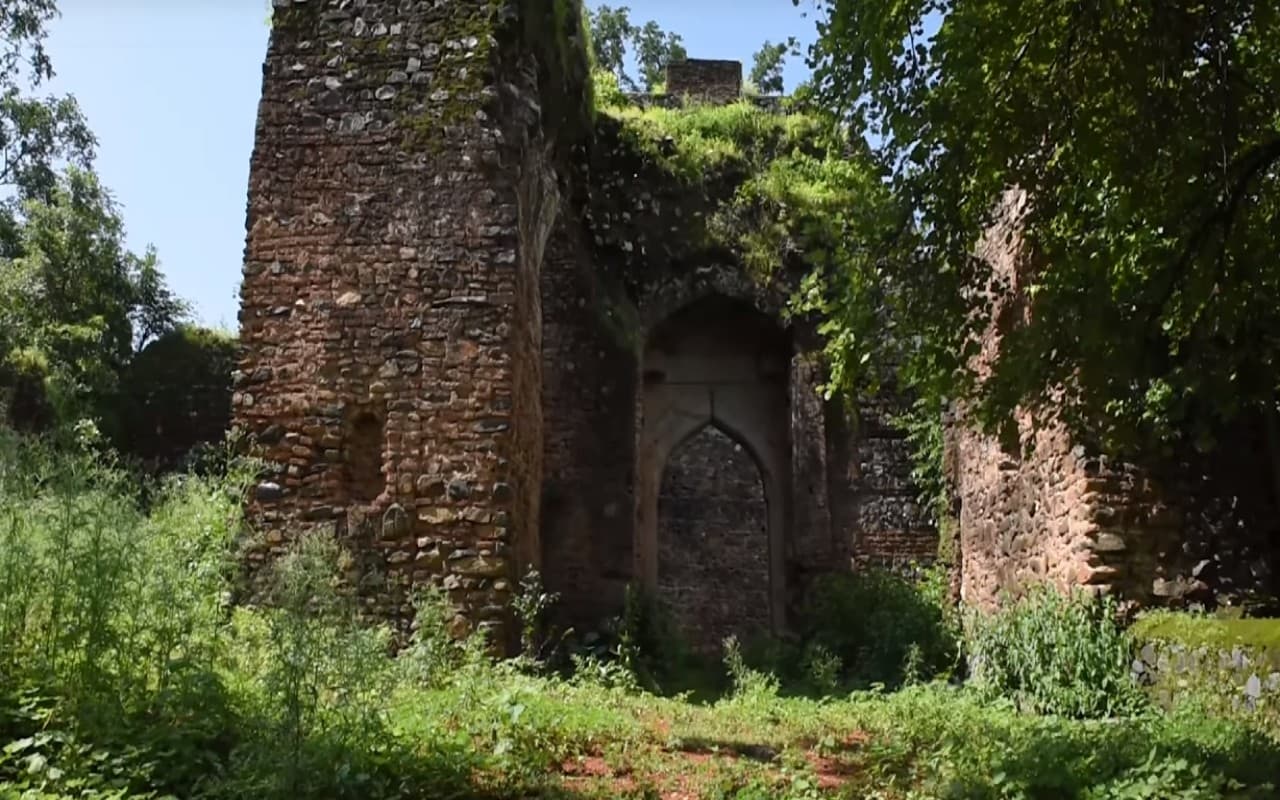 सबसे प्राचीन किलों में से एक है झारखंड का पलामू किला, देखें इन तस्वीरों में यहां की खूबसूरती
