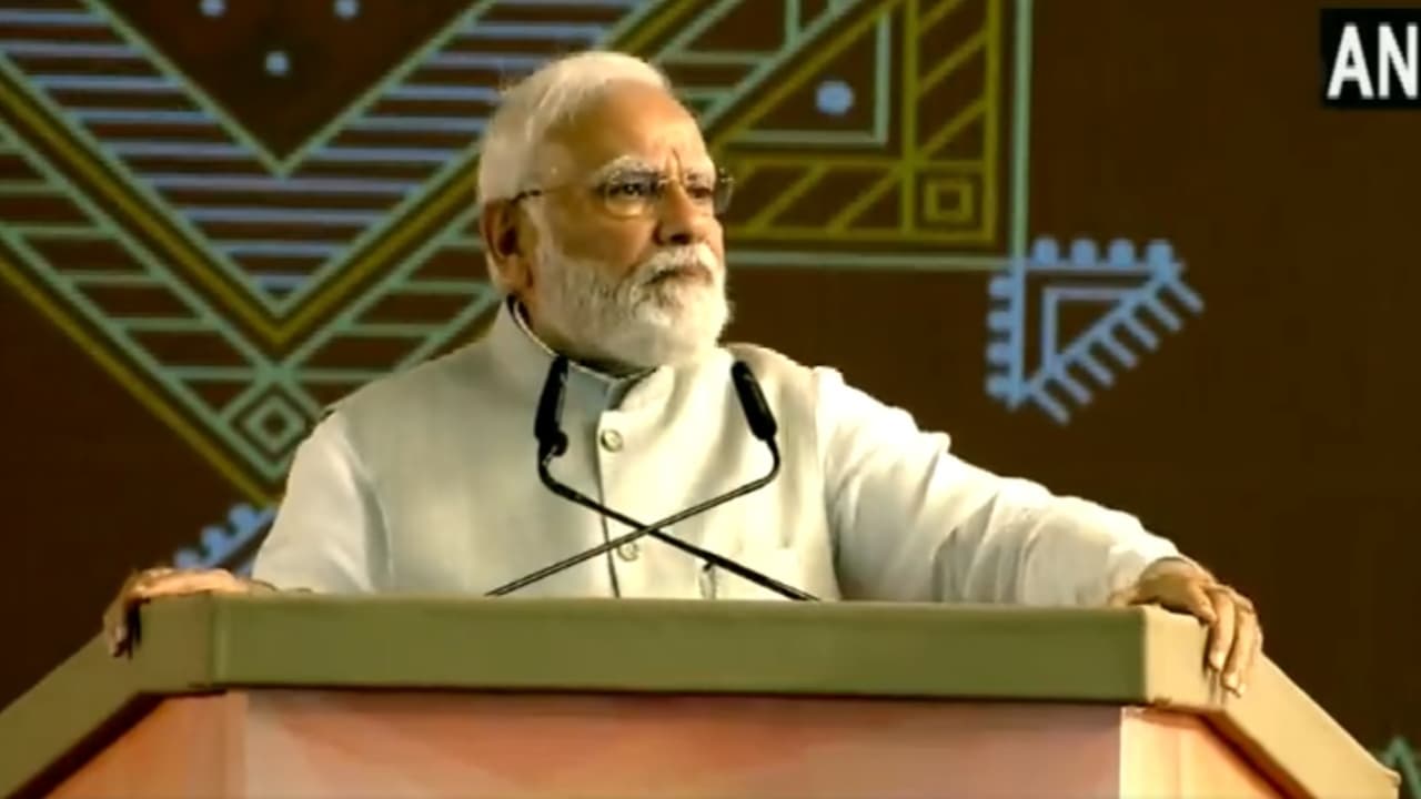 एक अरब भूखे पेट से दो अरब कुशल हाथ तक- बोले पीएम मोदी- वैश्विक कल्याण का मॉडल है ‘सबका साथ-सबका विकास’