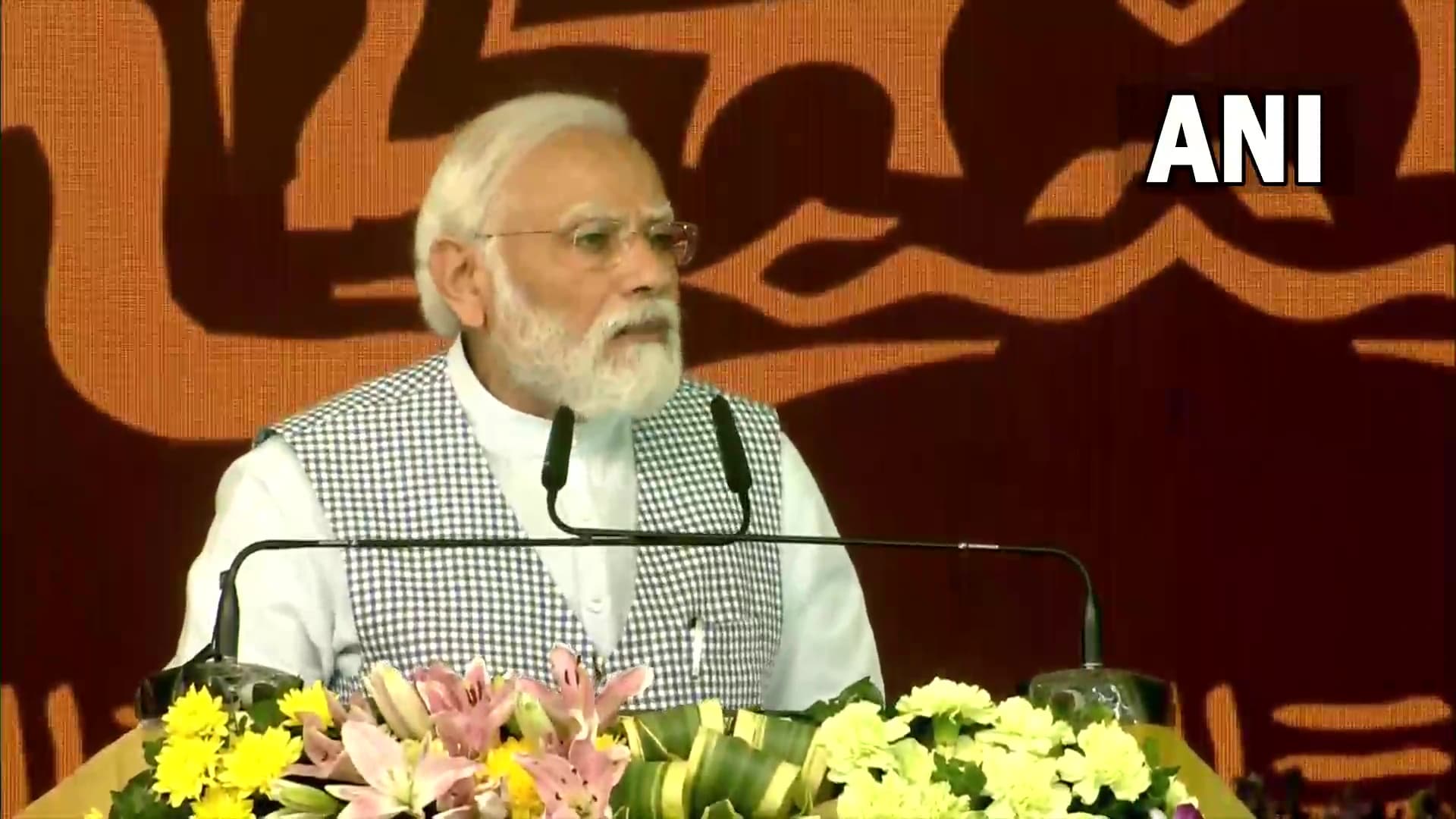 MP के रीवा में बोले पीएम मोदी, पूर्व की सरकारों ने पंचायतों के साथ किया भेदभाव, 2014 के बाद बदली तस्वीर