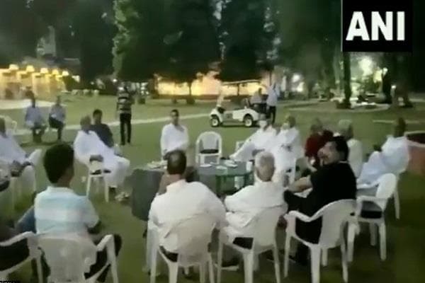 Rajasthan Crisis:  गहलोत के शक्तिप्रदर्शन के बाद पायलट ने कराया  'सत्ता का चाबी दर्शन',  सचिन समर्थक विधायकों का वीडियो हुआ वायरल