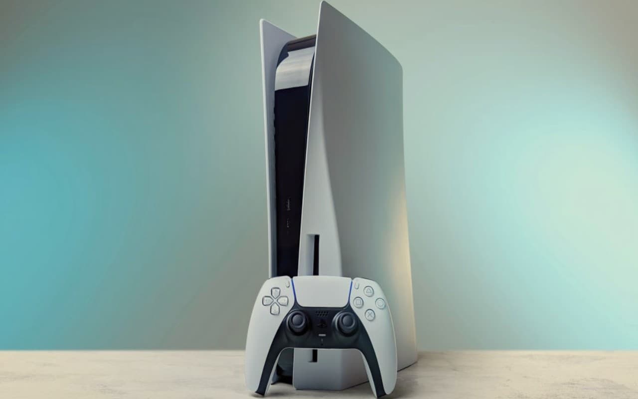 Online Games: गेमर्स की मौज, भारत में आज सस्ता हुआ PlayStation 5, कीमत जानकर चौंक जाएंगे आप