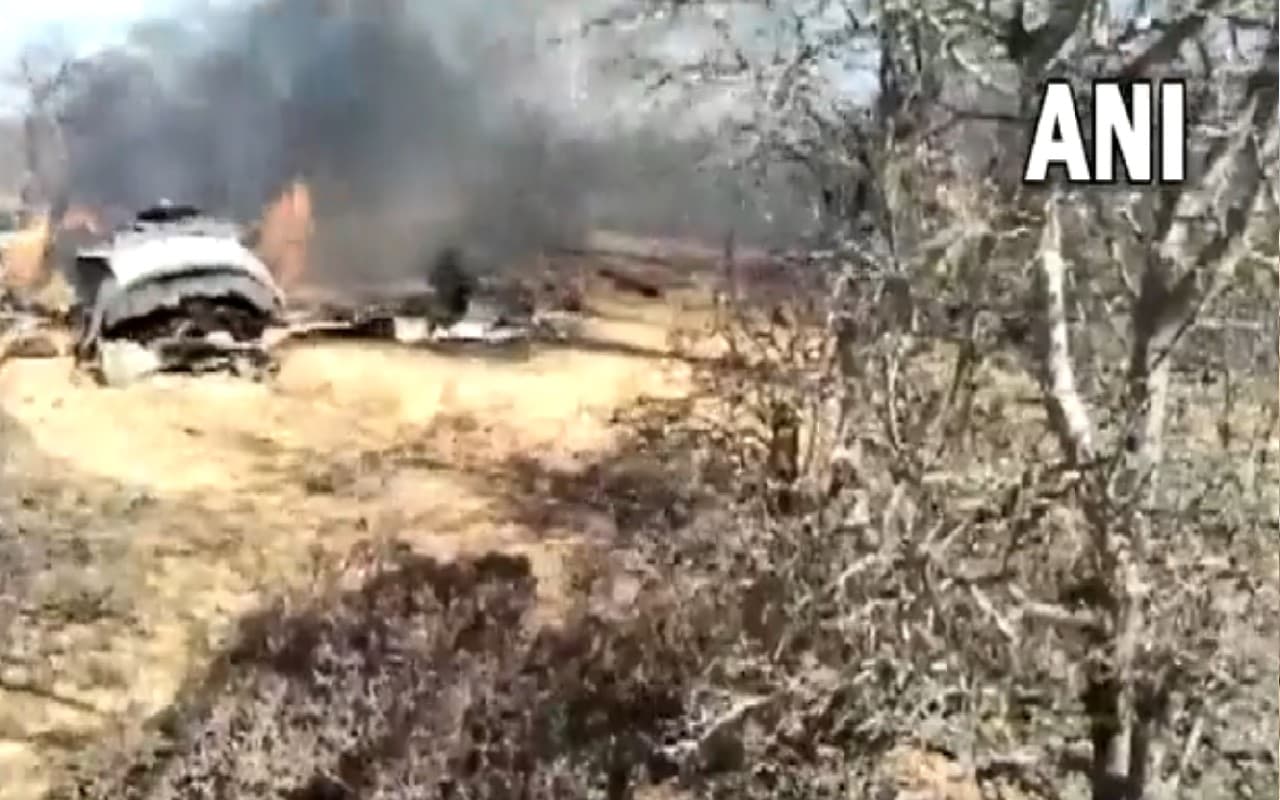 मिराज प्लेन का ब्लैक बॉक्स मिला, सुखोई के डेटा रिकॉर्डर का भी एक हिस्सा बरामद, हादसे की होगी उच्चस्तरीय जांच