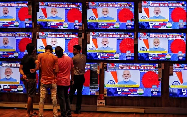 विश्वसनीयता  खो रहा  है टेलीविजन