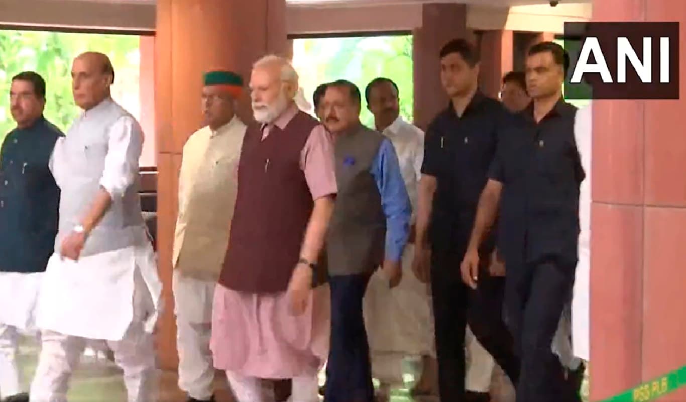 BJP Meeting: 'ऐसा दिशाहीन विपक्ष आजतक नहीं देखा', BJP संसदीय दल की बैठक में बरसे पीएम मोदी