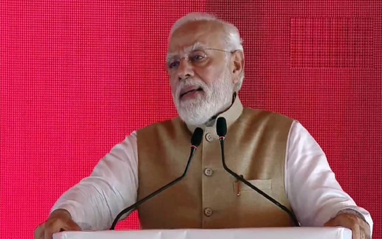 World Dairy Summit: पीएम मोदी आज ग्रेनो में विश्व डेयरी समिट का करेंगे शुभारंभ, सीएम योगी भी होंगे शामिल