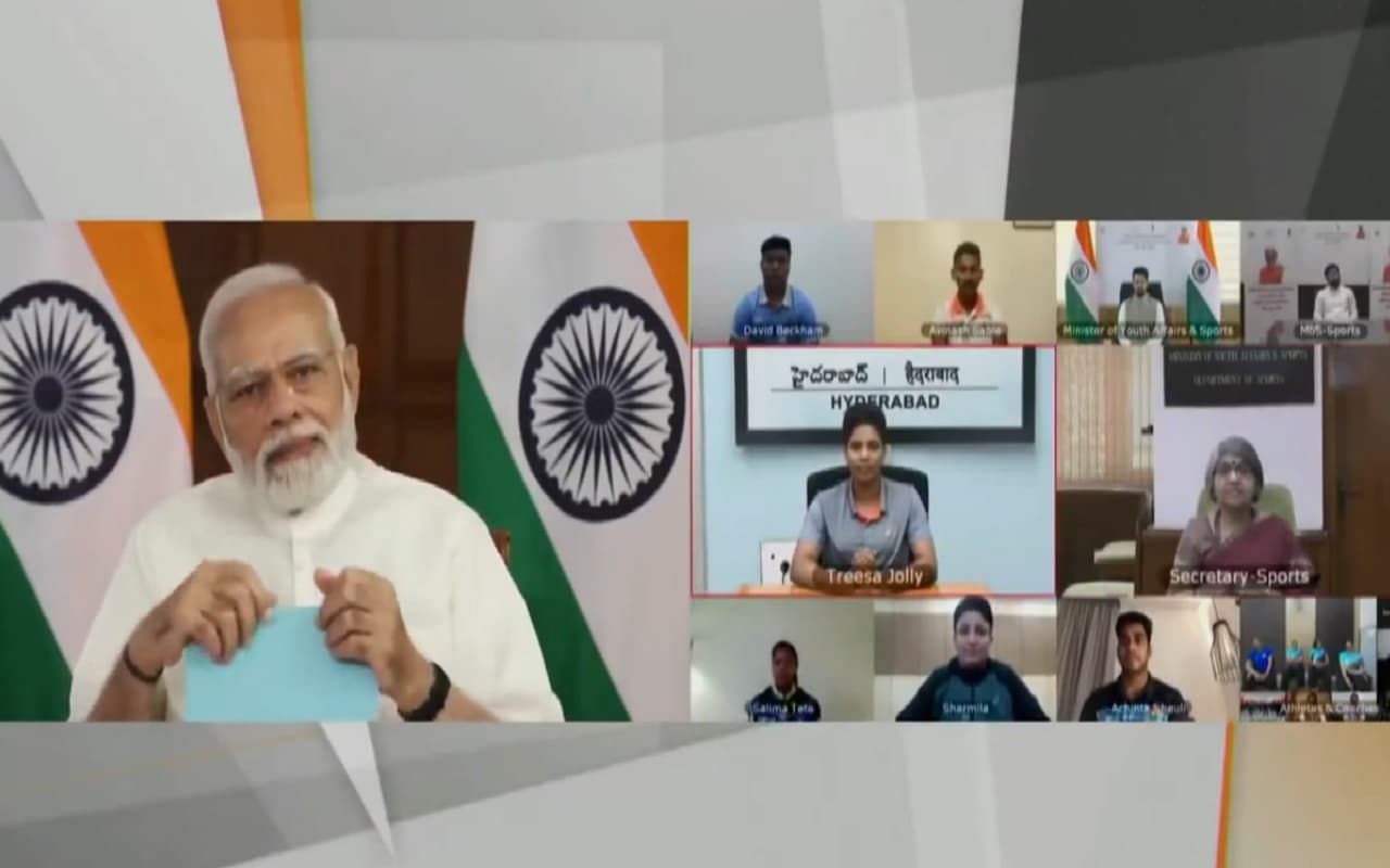 CWG 2022: पीएम मोदी ने सिल्वर मेडल जीतने पर महिला क्रिकेट टीम को बधाई दी, कहा- पहला पदक हमेशा खास CWG 2022: पीएम मोदी ने सिल्वर मेडल जीतने पर महिला क्रिकेट टीम को बधाई दी, कहा- पहला पदक हमेशा खास