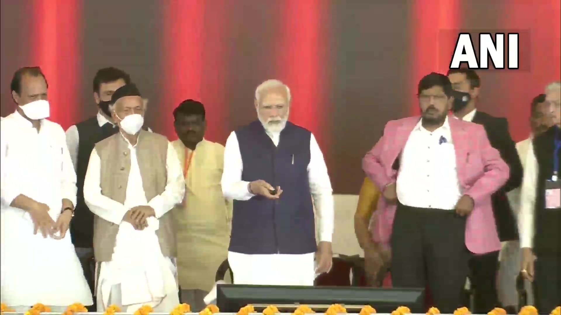 पुणे को मेट्रो की सौगात, पीएम मोदी ने स्कूली बच्चों के साथ किया सफर, कही ये बात