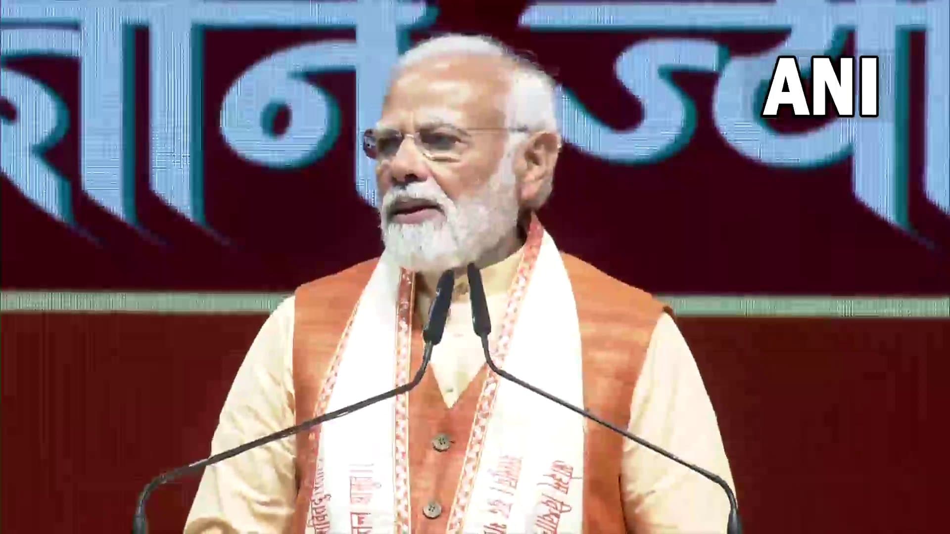 Maharishi Dayanand Saraswati: 'आज देश की बेटियां भी उड़ा रही हैं राफेल लड़ाकू विमान', बोले पीएम मोदी