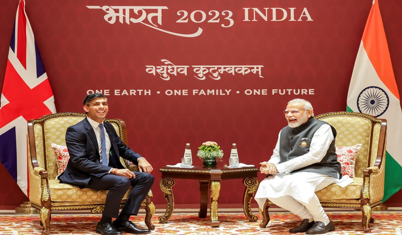 पीएम मोदी ने जी20 सम्मेलन से इतर ब्रिटेन के PM ऋषि सुनक के साथ की द्विपक्षीय वार्ता, इन मुद्दों पर हुई बात