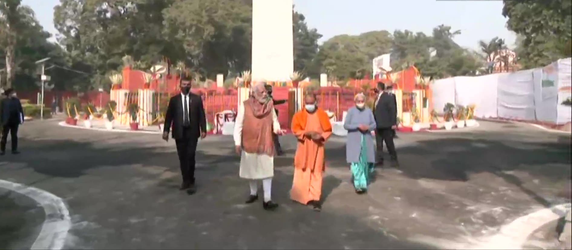 UP Chunav 2022: मेरठ में रैली से क्या किसानों के करीब आ गए PM मोदी? जानिए BJP के लिए क्यों खास है मेरठ