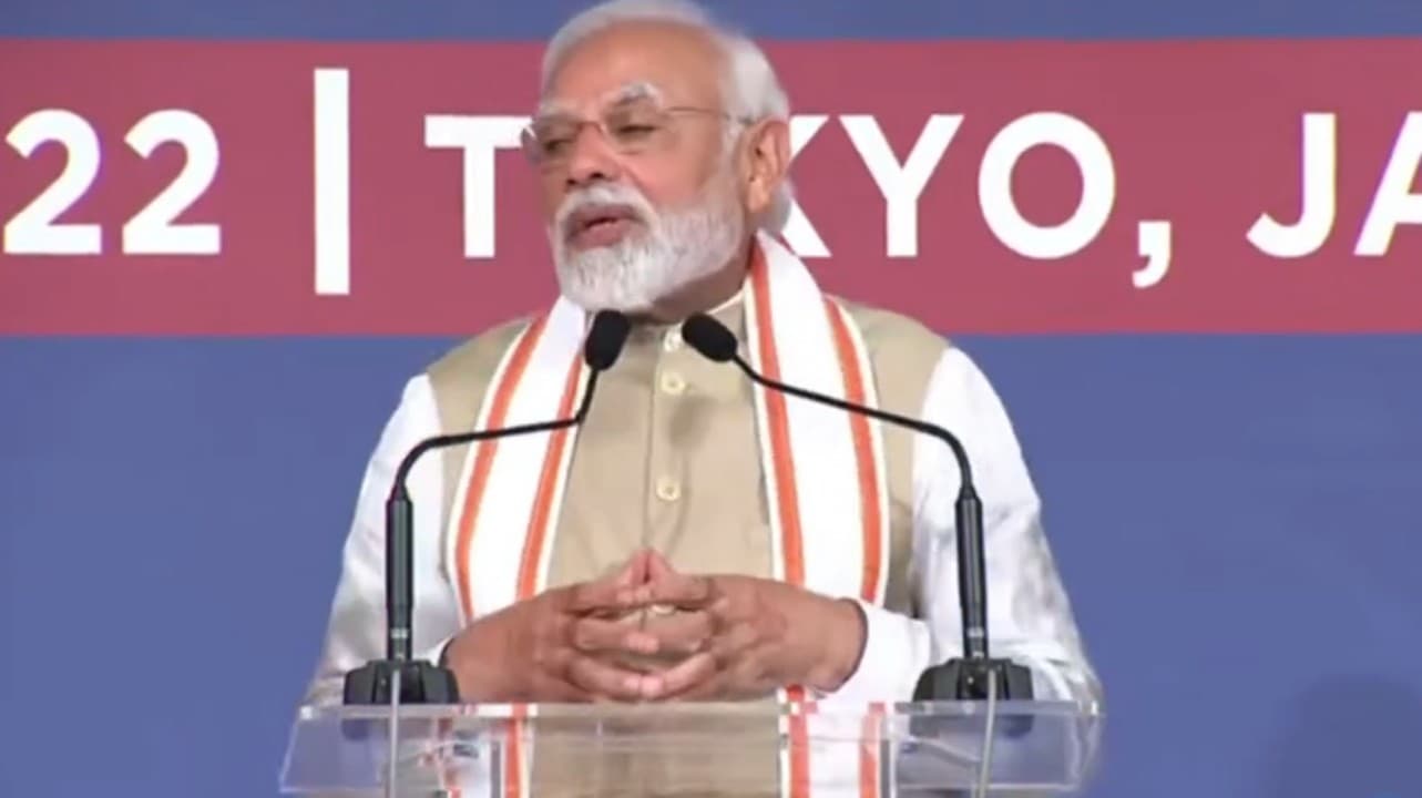 Pm Modi Japan Visit: शिंजो आबे की अंतिम विदाई एलिजाबेथ से खर्चीली, पीएम मोदी पहुंचे जापान