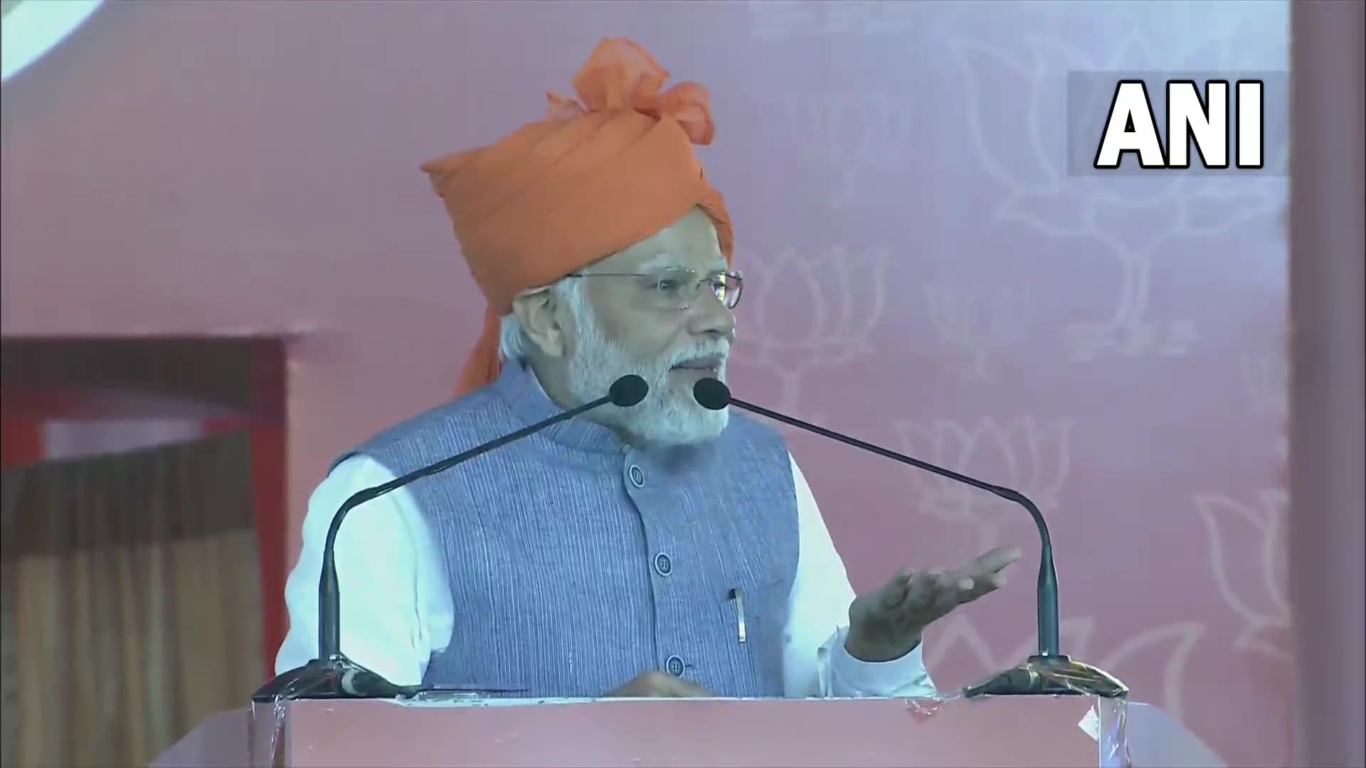 सैनिकों के शौर्य और बहादुरी को कम करके आंकती रही कांग्रेस, दौसा की रैली में भड़के पीएम मोदी