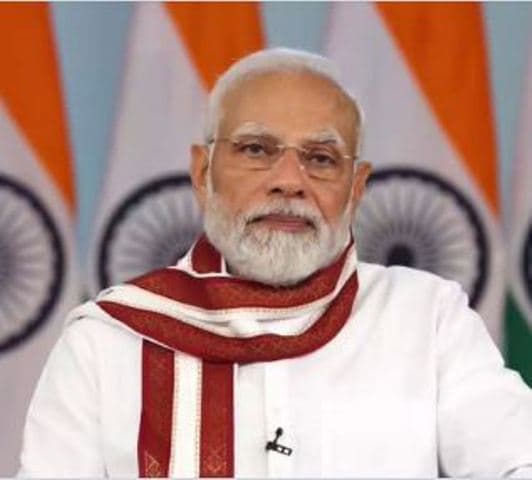 पीएम नरेंद्र मोदी यूपी रोजगार मेले में बोले- अपराधी भयभीत और लोग रहें निडर, अभ्यर्थियों को मिले नियुक्ति पत्र