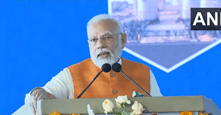 Telangana में गरजे पीएम मोदी, कहा- 'भ्रष्ट नहीं, ईमानदार और पारदर्शी सरकार चाहता है तेलंगाना