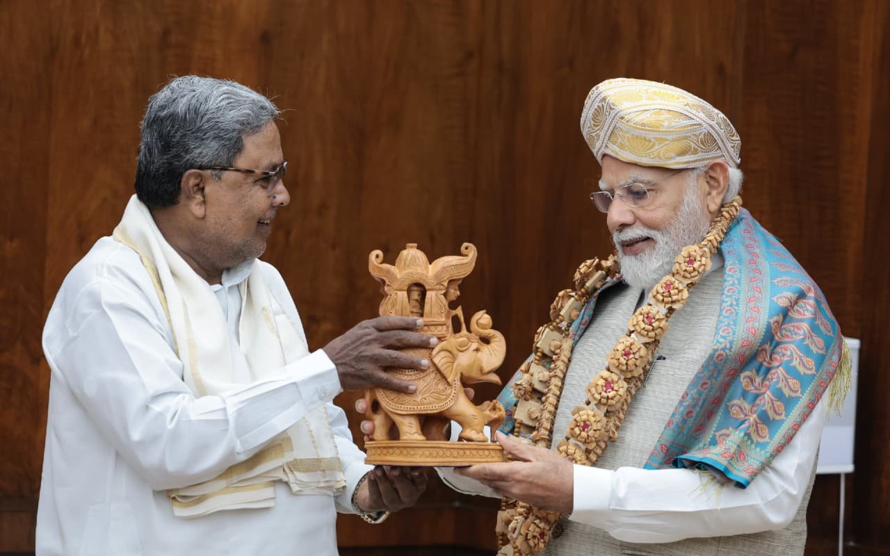 क्या कर्नाटक में गिर जाएगी कांग्रेस सरकार ? पीएम मोदी से मिलने पहुंचे सीएम सिद्धरमैया ने जानें क्या कहा
