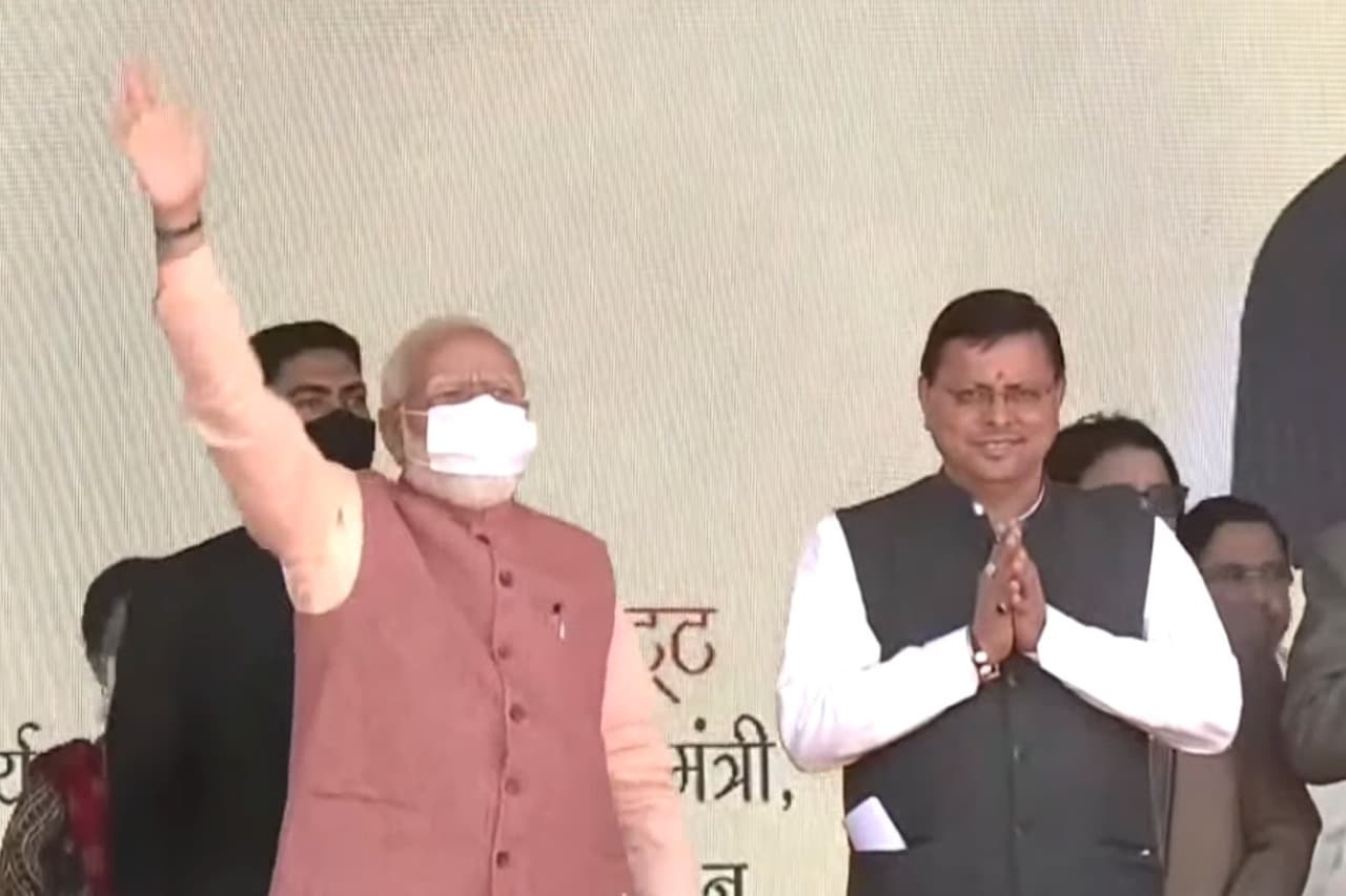 उत्तराखंड में पीएम मोदी ने कहा- पिछली सरकार का काम था अपनी तिजोरी भरना