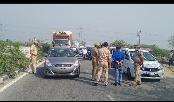 लॉक डाउन का उल्लंघन करना पड़ा भारी, दिल्ली में 5200 लोग पुलिस हिरासत में