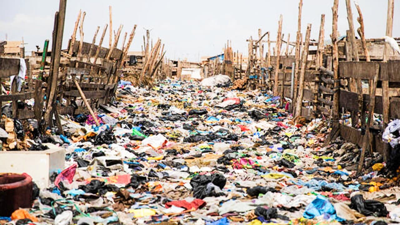 मिट्टी में बढ़ते खतरनाक रसायन