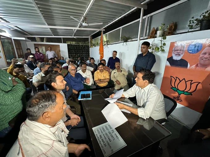 बिजली कर्मचारियों की हड़ताल: ऊर्जा मंत्री से आज फिर होगी बातचीत, संघर्ष समिति मांगों पर अड़ी, उपभोक्ता परेशान