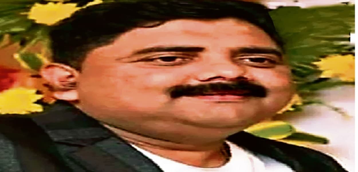 प्रेम प्रकाश को बिना किसी पद के मिलते रहे हैं सरकारी बॉडीगार्ड, अब पुलिस मुख्यालय करेगा जवाब तलब प्रेम प्रकाश को बिना किसी पद के मिलते रहे हैं सरकारी बॉडीगार्ड, अब पुलिस मुख्यालय करेगा जवाब तलब