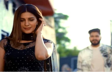 इस गाने पर सपना चौधरी ने दिखाईं दिलकश अदाएं, देखिए यूट्यूब पर धमाल मचाता ये VIDEO