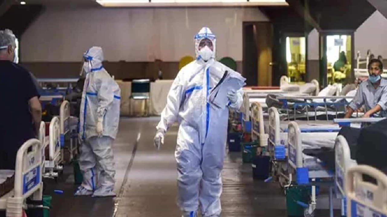 अमेरिका में 10 लाख लोगों की हुई कोरोना से मौत, राष्ट्रपति बाइडेन ने सतर्क रहने की दी सलाह