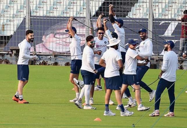 मैदान पर अब नहीं दिखेंगी खिलाड़ियों की ये आदतें, आईसीसी ने जारी की प्रैक्टिस को लेकर नई गाइड लाइन