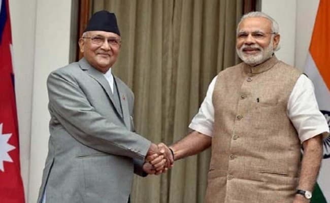 PM मोदी ने नेपाली प्रधानमंत्री ओली के साथ कोविड-19 पर चर्चा की