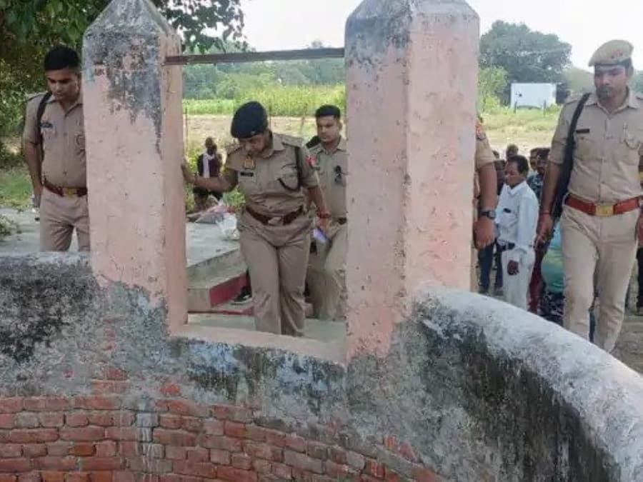 UP News: प्रतापगढ़ में तीन बच्चों समेत कुएं में कूदी मां, चारों की मौत, वजह जानकर हैरान रह जाएंगे आप…