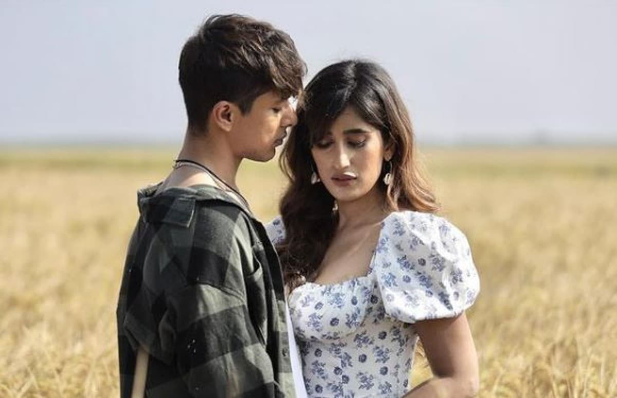 निक्की तंबोली को छोड़कर अकासा को डेट कर रहे हैं प्रतीक सहजपाल? एक्टर ने दिया ये जवाब