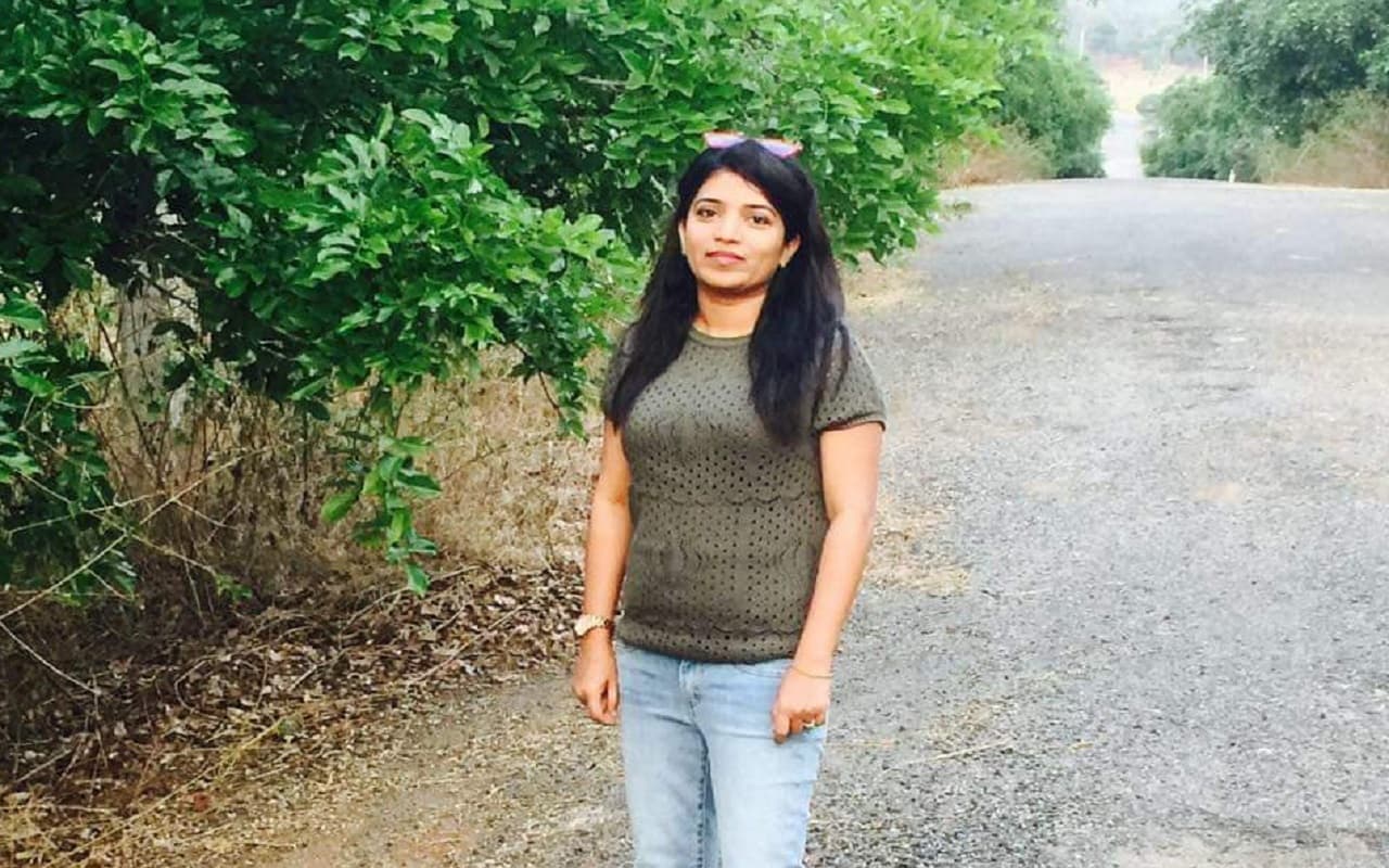 काॅन्ट्रेक्ट कर्मचारी ने कर्नाटक में की महिला अधिकारी की हत्या, पुलिस ने हिरासत में लिया