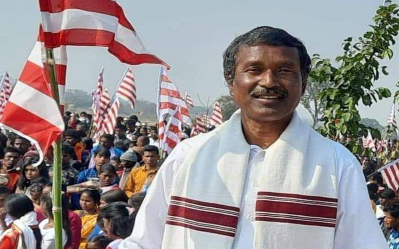 झारखंड : राष्ट्रीय सरना धर्मगुरु डॉ प्रवीण उरांव का रांची में निधन, कुछ घंटे पहले ही फेसबुक में लिखा ये संदेश