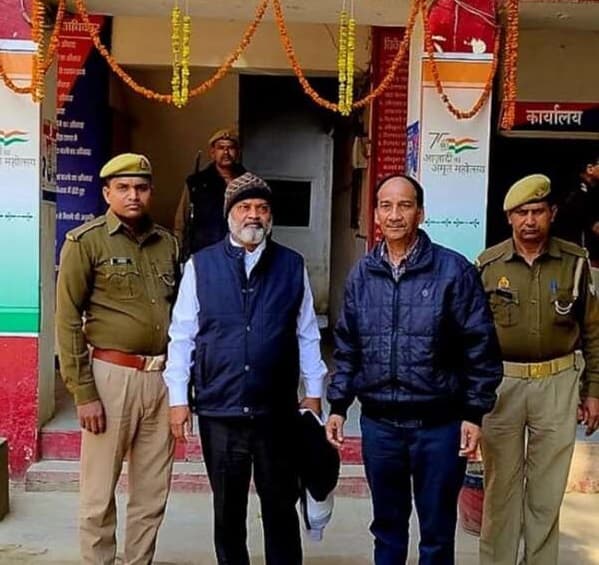 UP News: शुआट्स के प्रतिकुलपति और कार्यालय अधीक्षक को भेजा गया जेल, शिक्षक भर्ती मामले में पूछताछ जारी