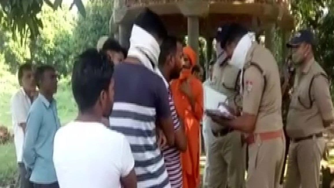 Uttarakhand News: हरिद्वार में बंद कमरे में मिला पुजारी का शव, पुलिस ने करंट देकर हत्या की जतायी आशंका