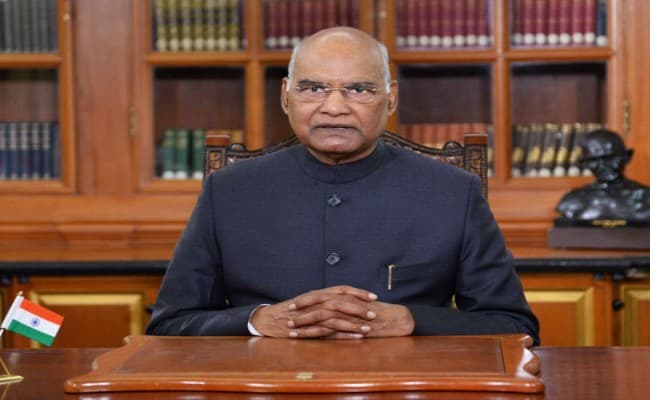 राष्ट्रपति रामनाथ कोविंद अपनी सैलरी का 30 फीसदी एक साल तक PM केयर फंड में दान करेंगे