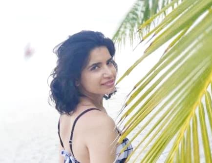 बेडरूम फोटो शेयर करने पर ट्रोल हुई 'तारक मेहता' की रीटा रिपोर्टर, ट्रोलर्स पर जमकर बरसी, कही ये बड़ी बात